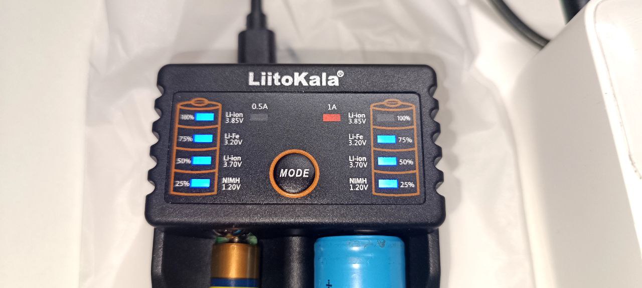 Обзор Liitokala Lii-202 для батареек АА и ААА